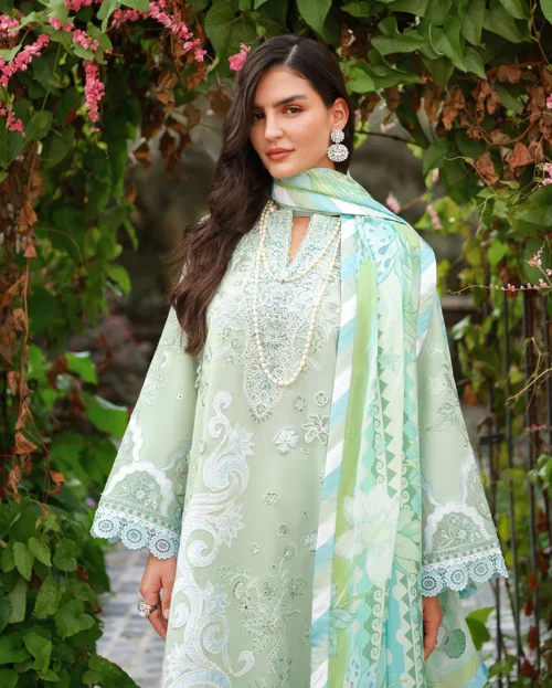 AMOI LUXURY LAWN  Love Escape