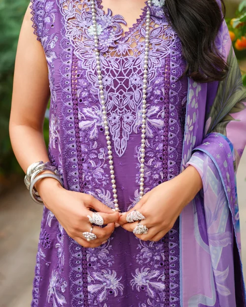 AMOI LUXURY LAWN  Lovers Lane