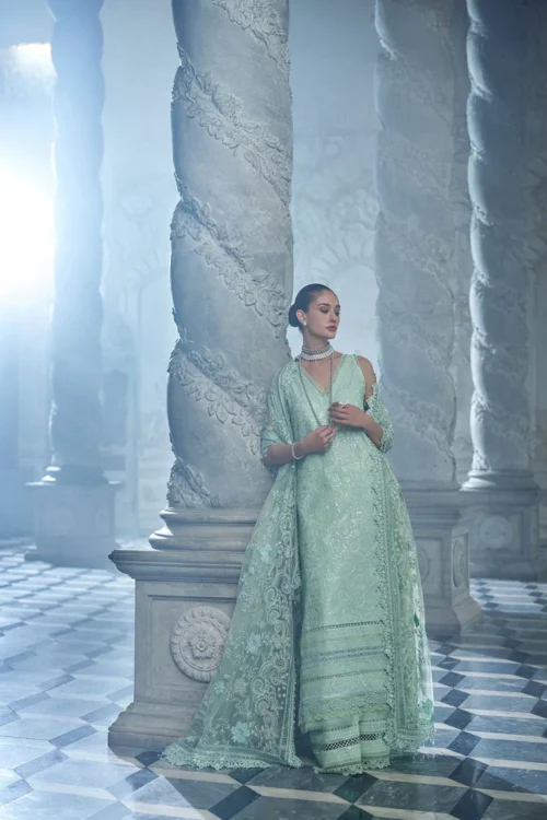 4B (5) SOBIA NAZIR LUXURY LAWN D-4B