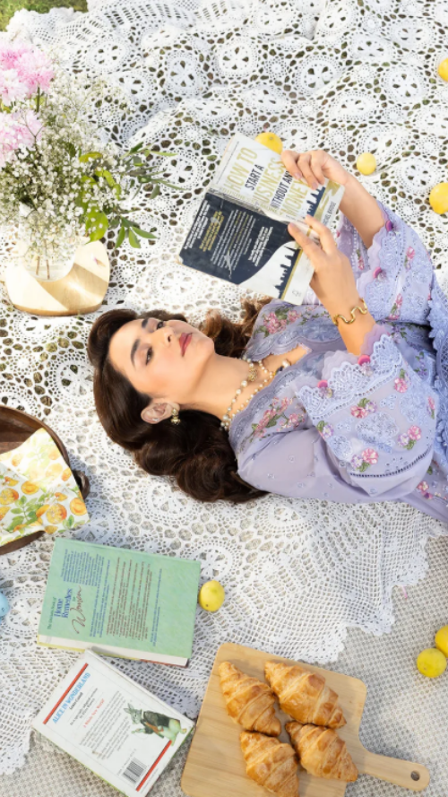 ELAF PREMIUM LUXURY LAWN ELY-3B PARADISE