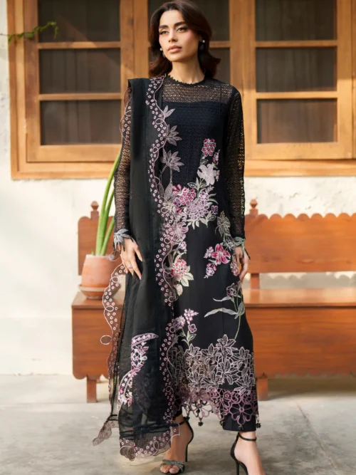 VUL26-01_5 Noir Lily VUL26-01