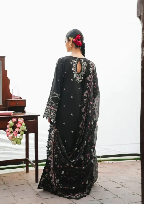 KAHF EK FASANA LUXURY KLB-3B SIYAARA