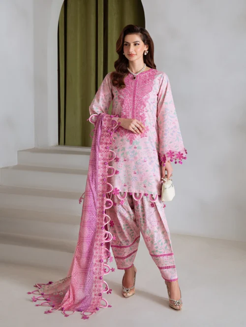 5 (1) Bagh Whispers of Bloom-Pink