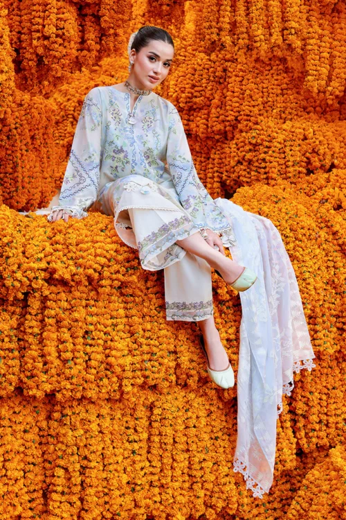 5A (3) LILAC WHISPER-3PC PRINTED & EMBROIDERED