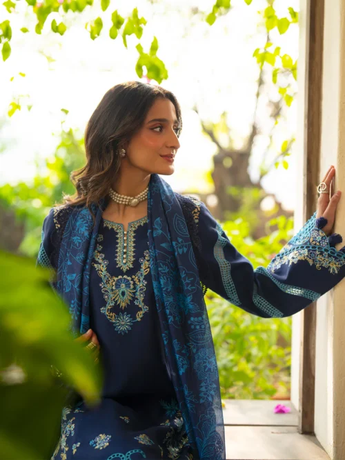 ANGAAN BY MAHNUR AN-002 | 3 PC Lawn