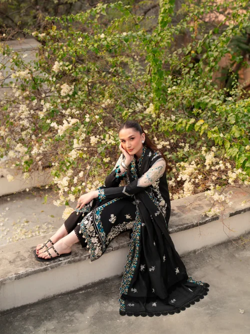 ANGAAN BY MAHNUR AN-011 | 3 PC Lawn