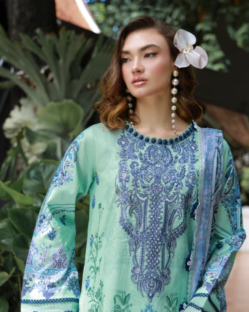 URBANE EMBROIDERED - MONARQUE