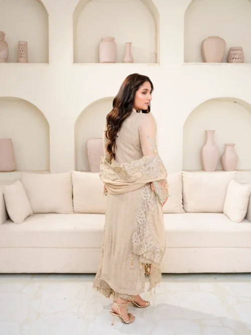 NOOR'S SAHOOR D-5