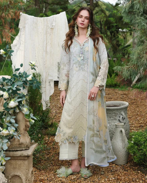 HUNSS260411U (1) The Secret Garden | Lawn '26 Ivory Botanica