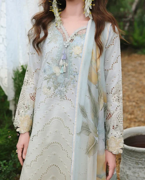HUNSS260411U (2) The Secret Garden | Lawn '26 Ivory Botanica